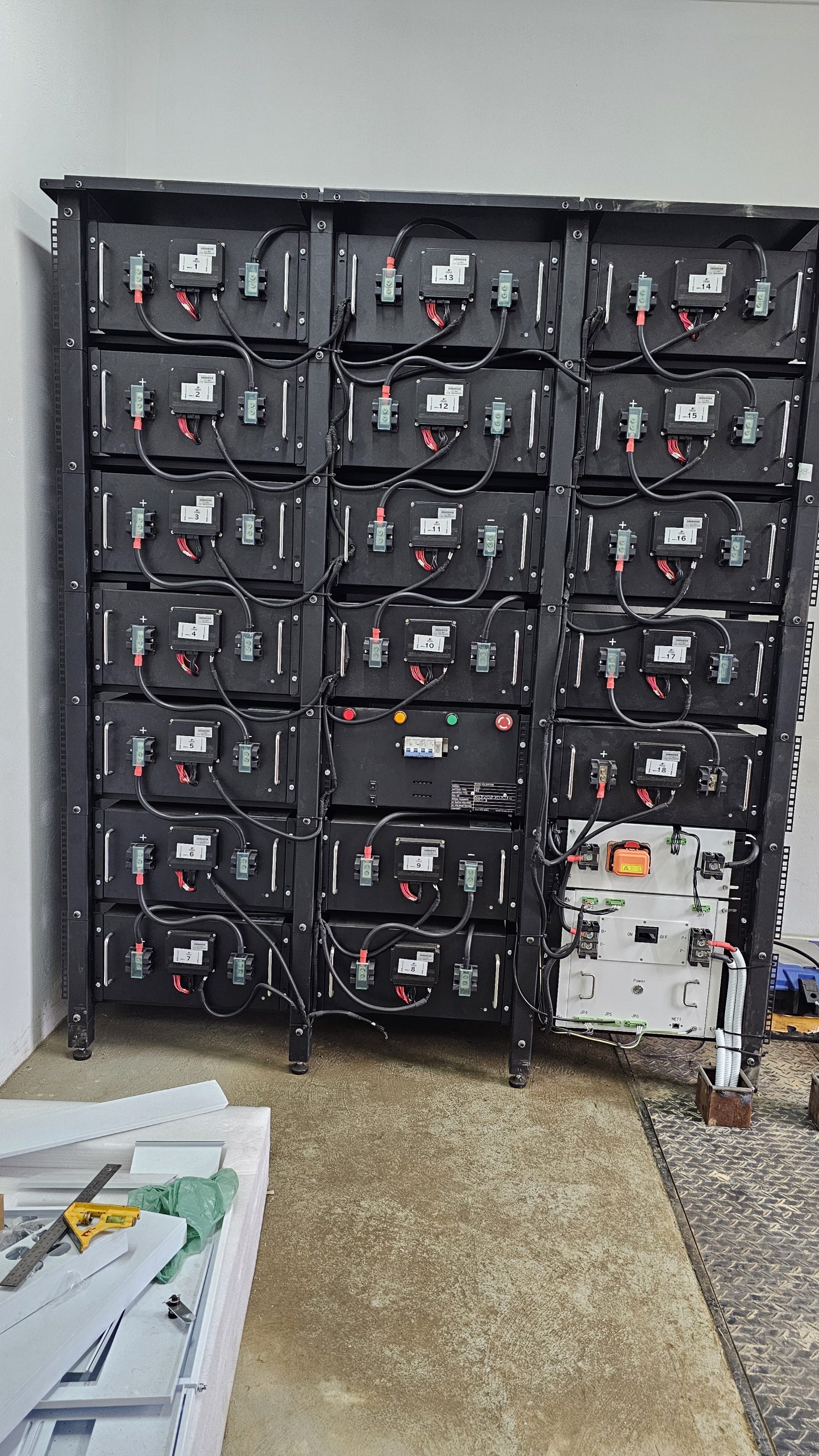 19 x 5 2KWH Batteries scaled